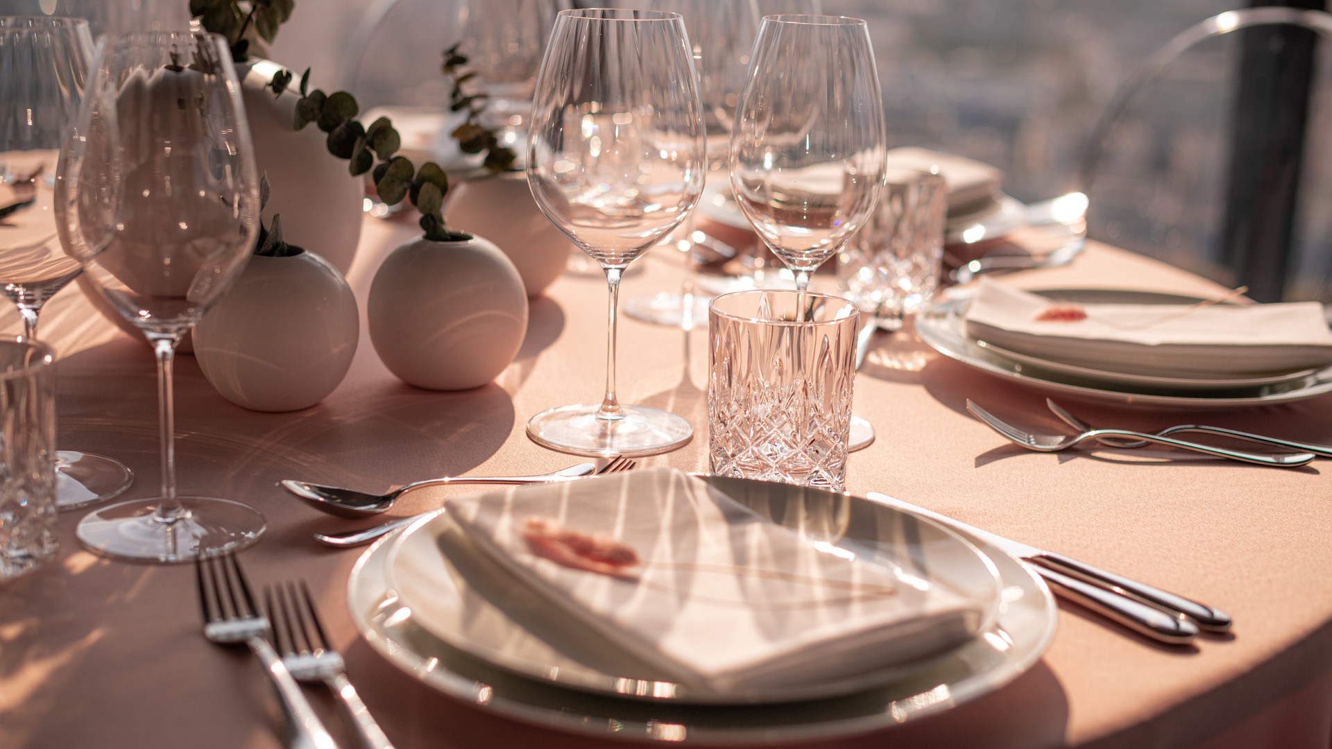 Details Galadinner-min.jpg