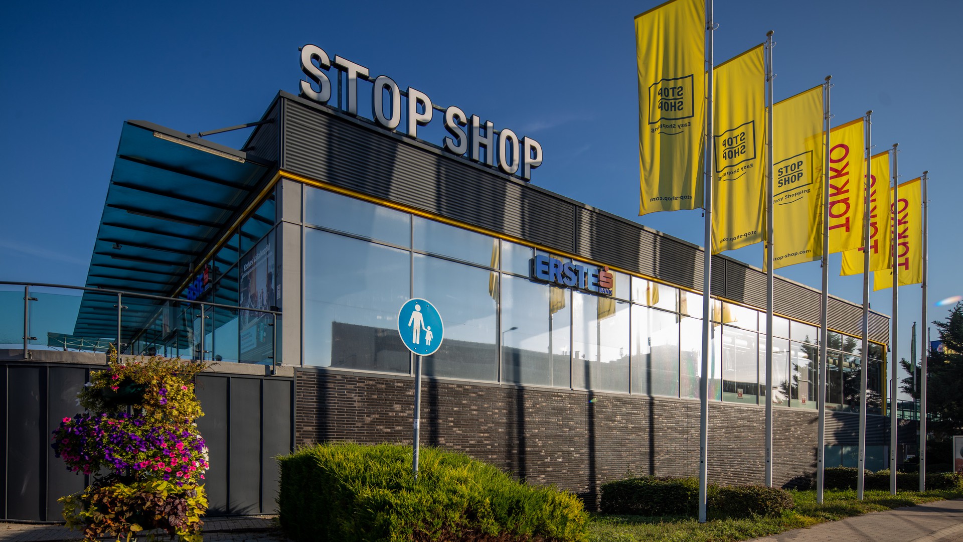 STOP SHOP Érd.jpg