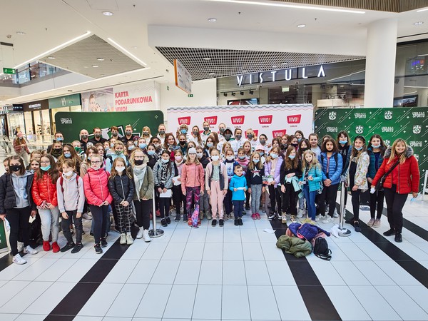 VIVO_1053_Pszczółki AZS.jpg