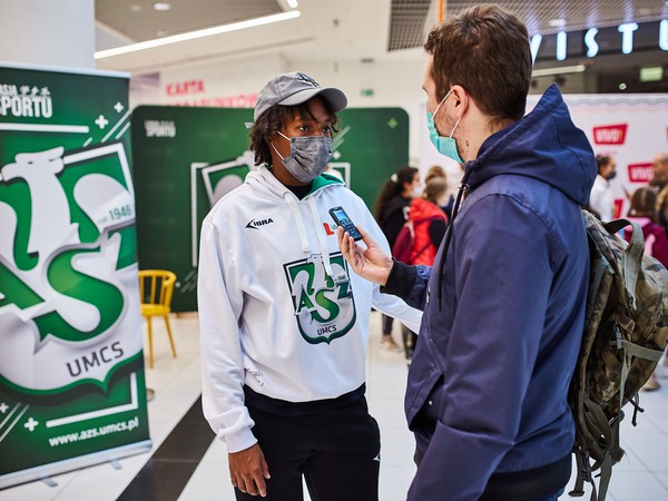 VIVO_1099_Pszczółki AZS.jpg