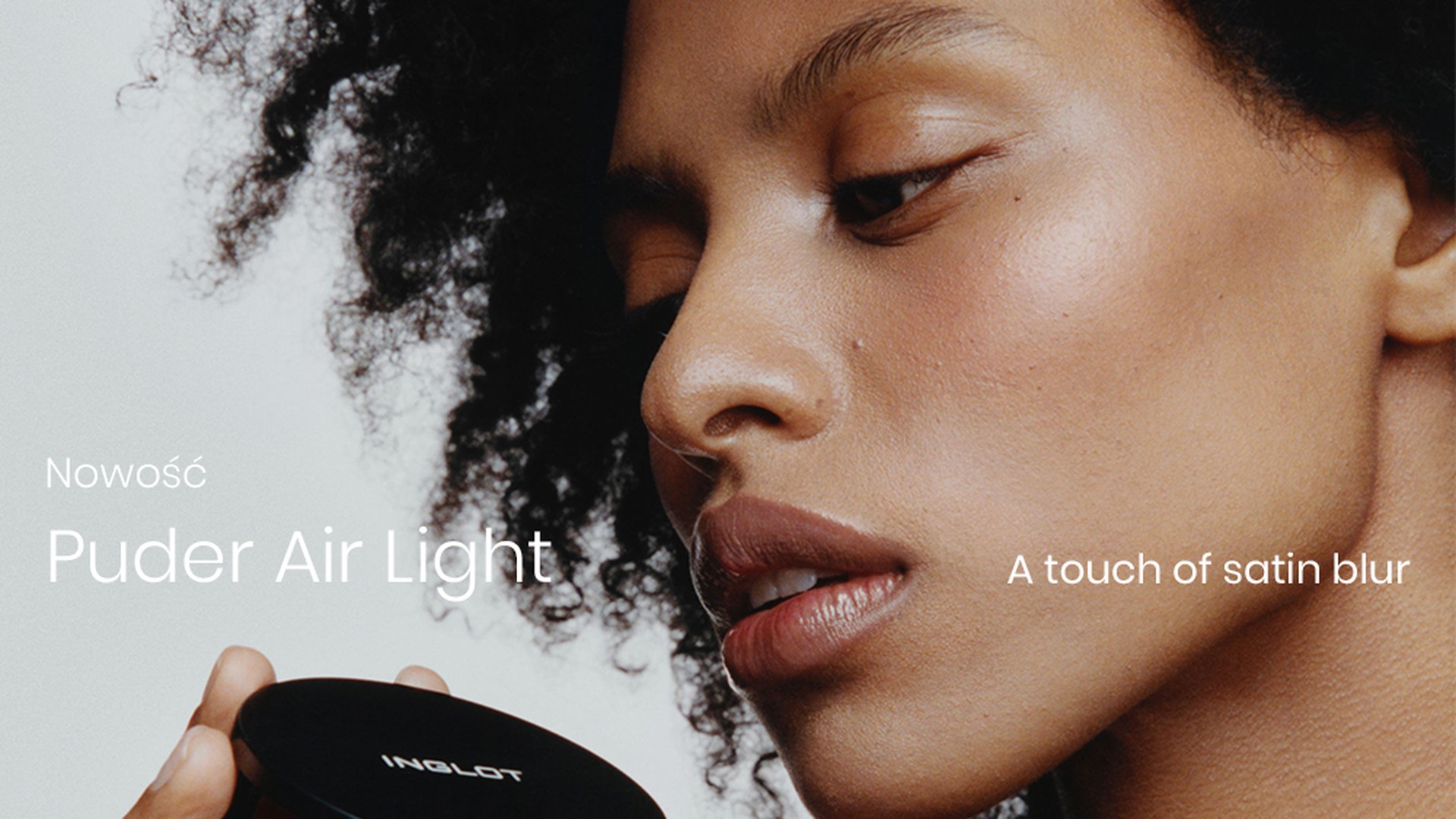 Nowosc_Puder_Air_Light_section_0_media_0_media_876f65d768.jpg