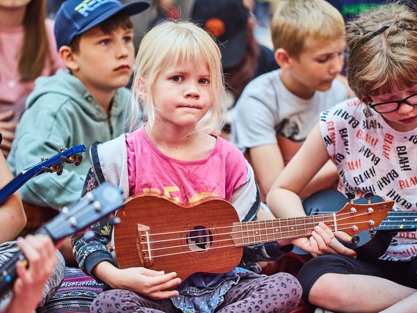 VIVO_3033_Dzień I - Ukulele.jpg
