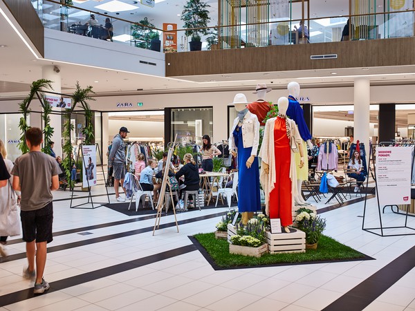 VIVO_1056_Vintage Day.jpg