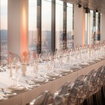 Events an der längsten Tafel Wiens-min.jpg