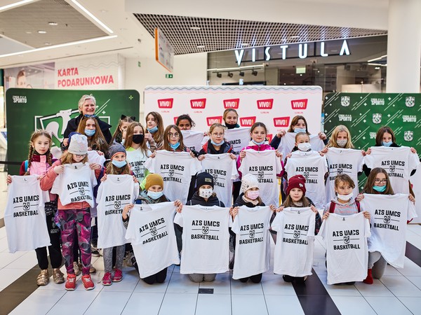 VIVO_1007_Pszczółki AZS.jpg