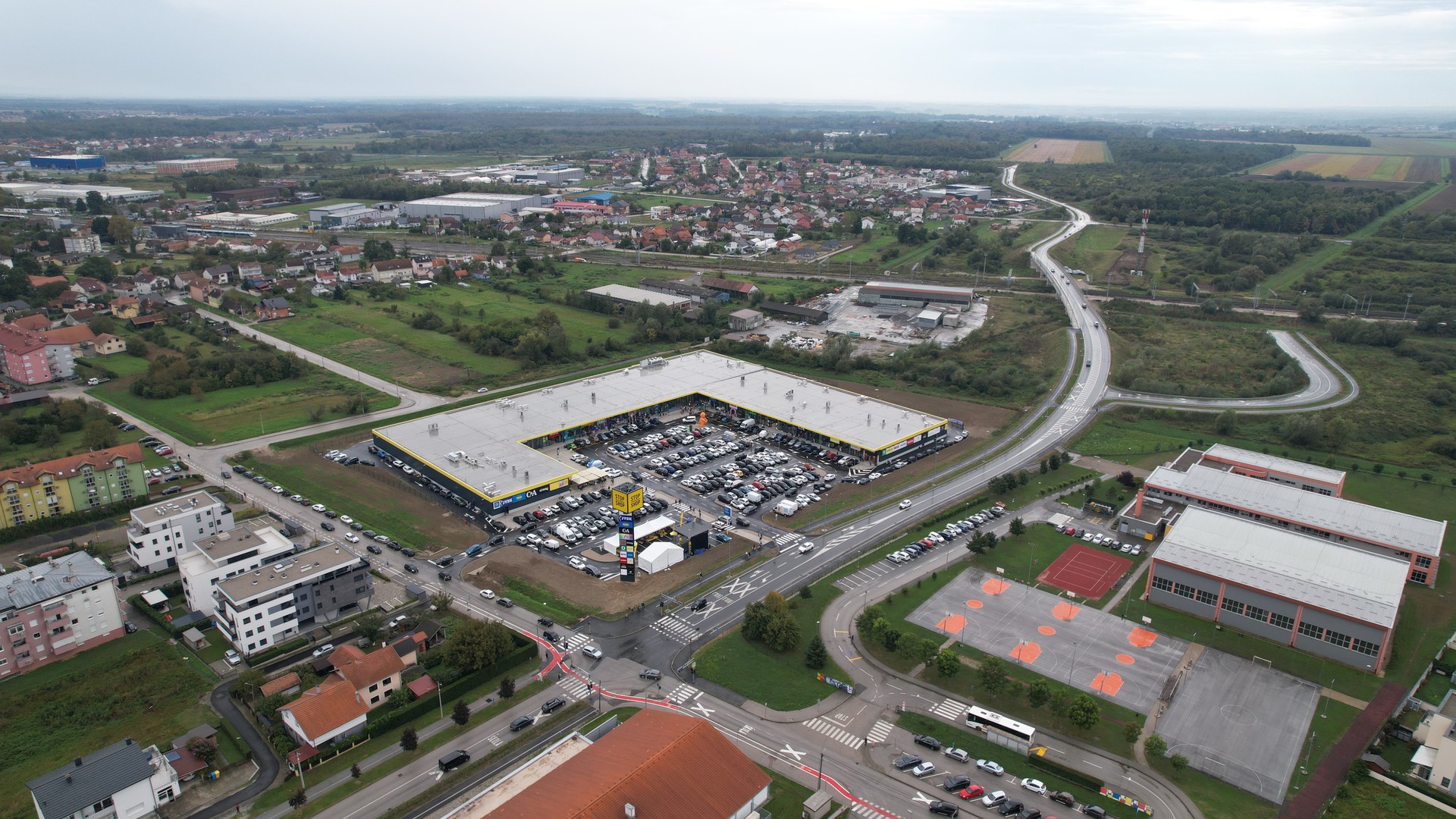 dji_fly_20240912_110346_368_1726132135848_photo.jpg