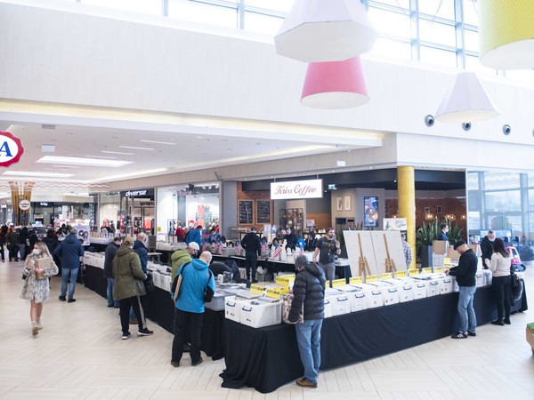 kiermasz płyt (9).jpg