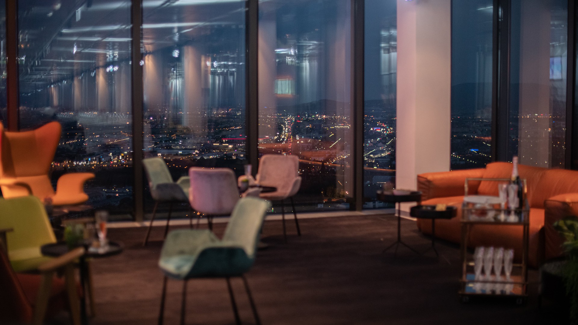 Loungebereich mit Weitblick - Events in Wien-min.jpg