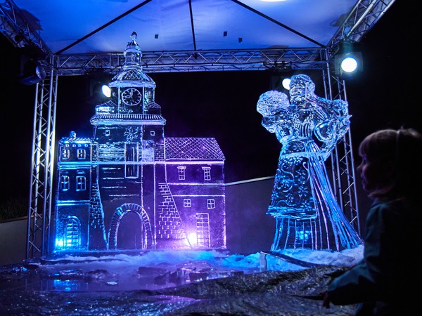 VIVO_1103_Noc Kultury.jpg