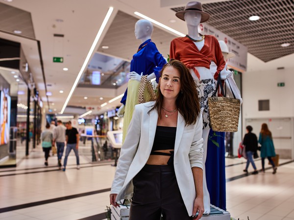 VIVO_1004_Vintage Day.jpg