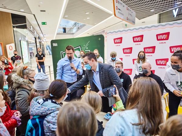 VIVO_1027_Pszczółki AZS.jpg