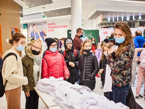 VIVO_1008_Pszczółki AZS.jpg