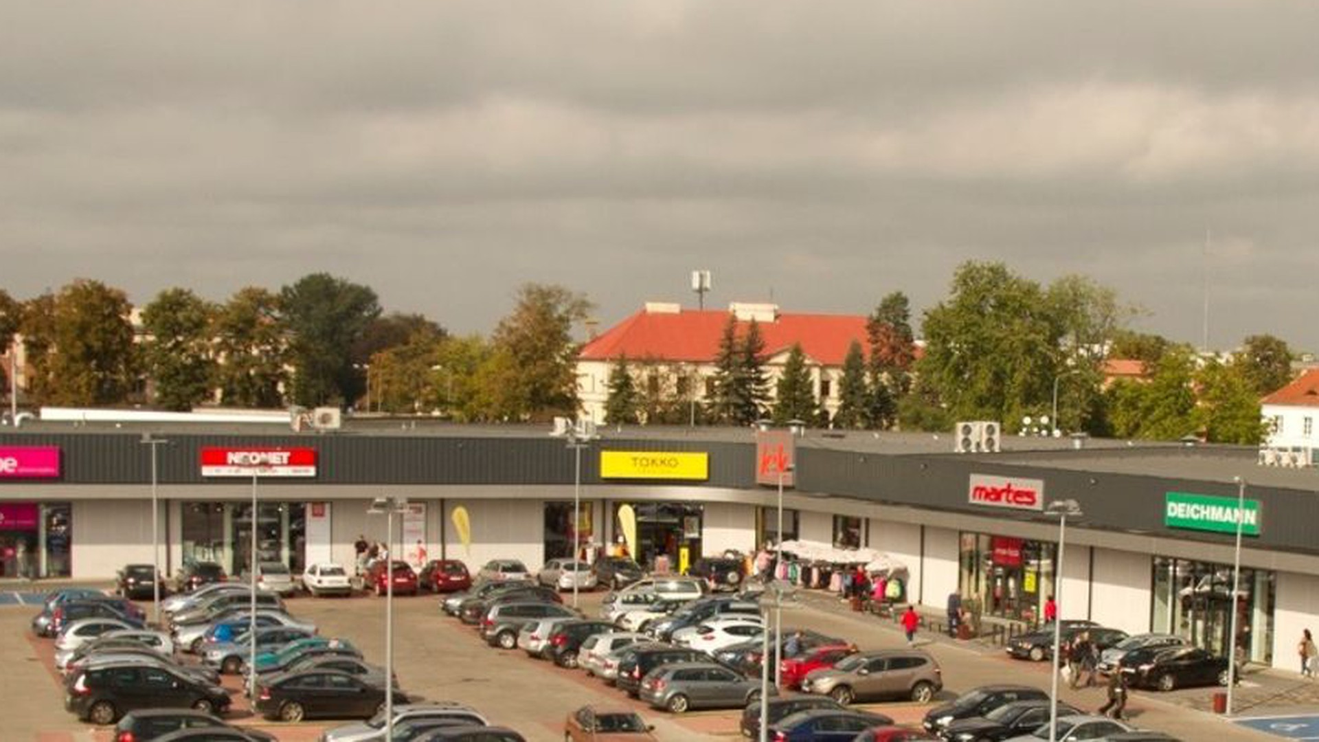 PL_Lowicz_Outside.jpeg