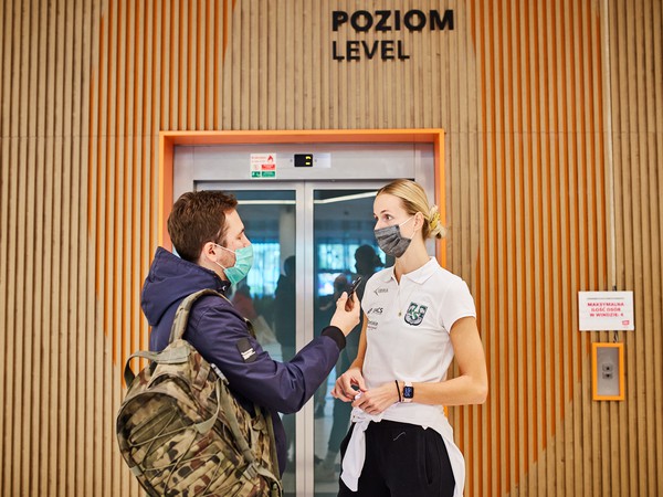 VIVO_1111_Pszczółki AZS.jpg