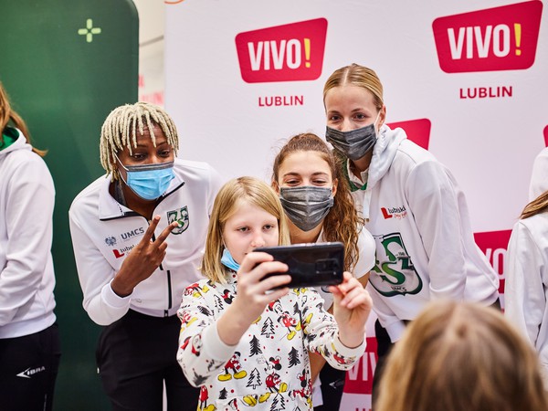 VIVO_1059_Pszczółki AZS.jpg