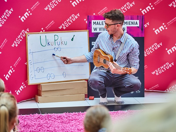 VIVO_3031_Dzień I - Ukulele.jpg