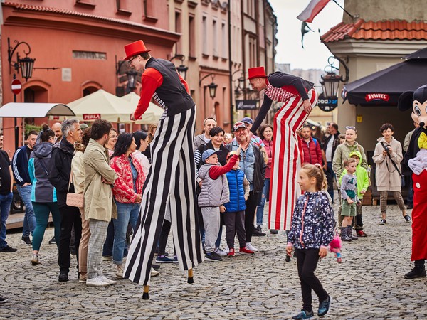 VIVO_1163_Dzień Dziecka Artyści Cyrkowi.jpg