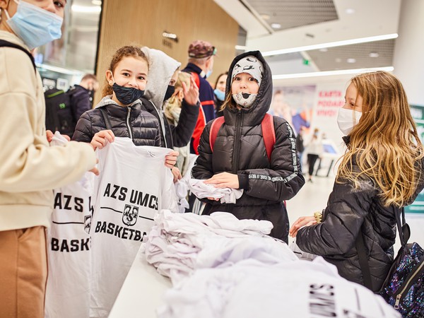 VIVO_1009_Pszczółki AZS.jpg