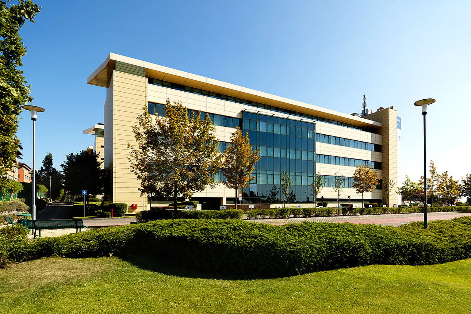 Szepvolgyi-Business-Park-1590x1060-c-Stephan-Huger_da44c3ec8c.jpg