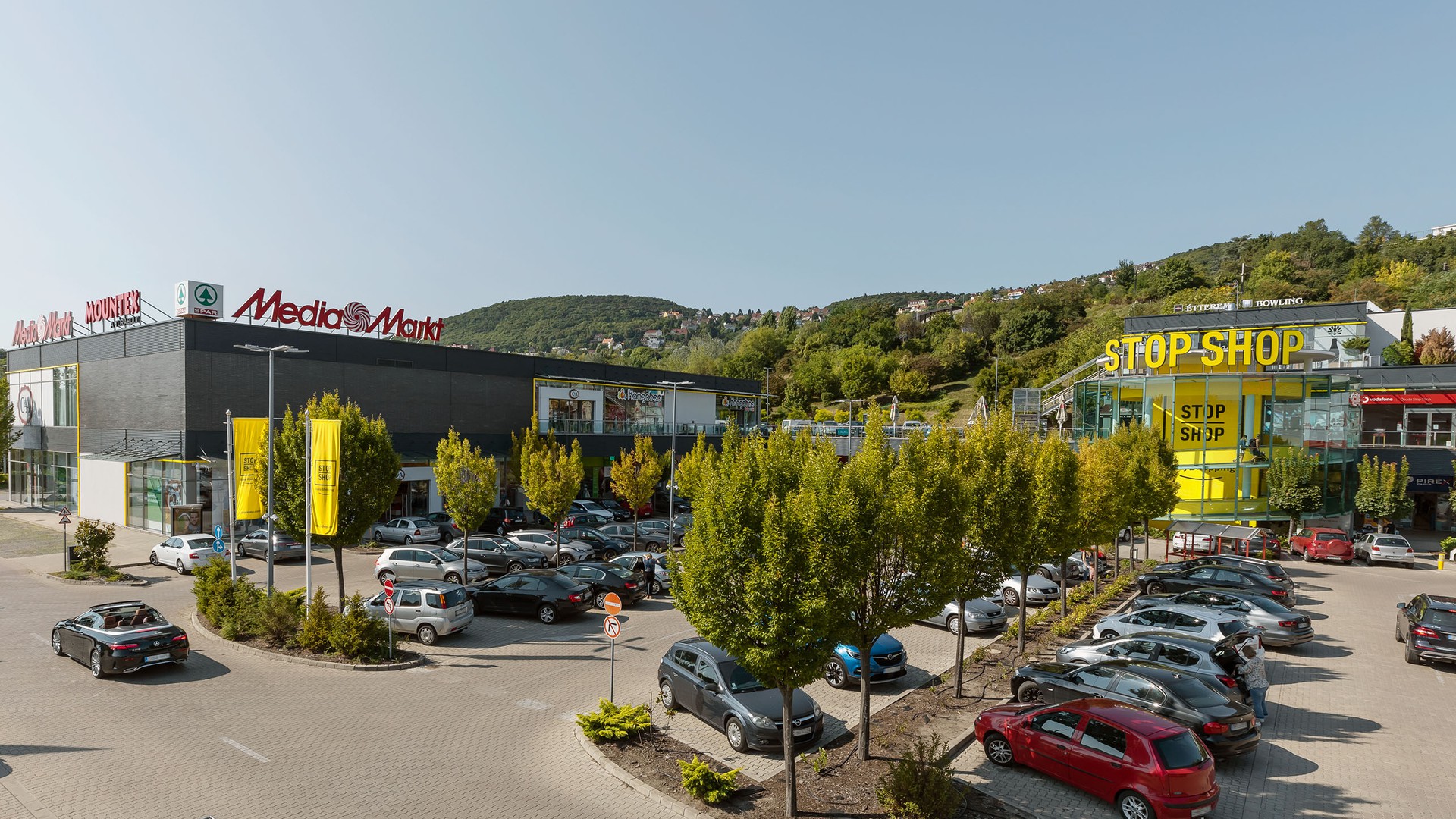 STOP SHOP Óbuda.jpg